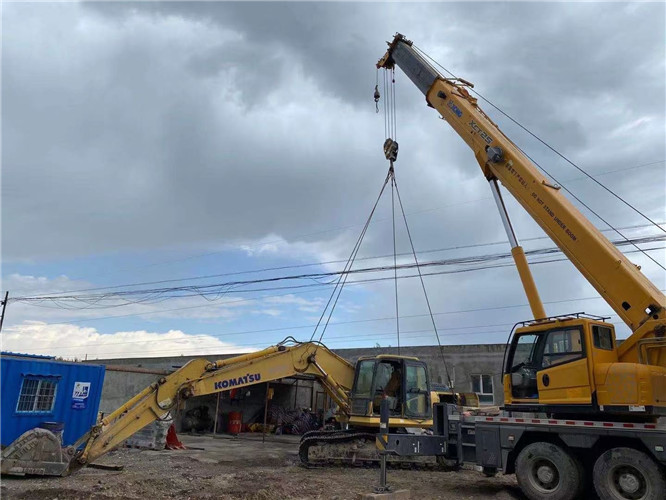 韶山市25吨吊车的工作半径是多少？